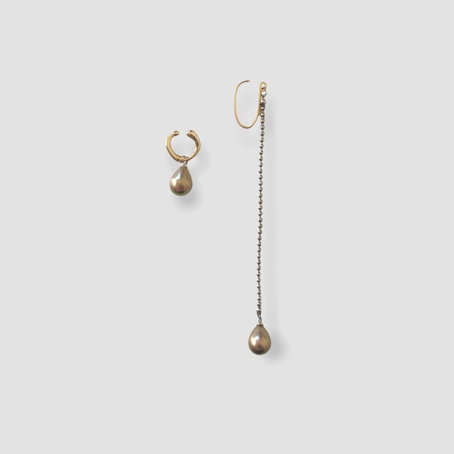gris  pearl  ear cuffs