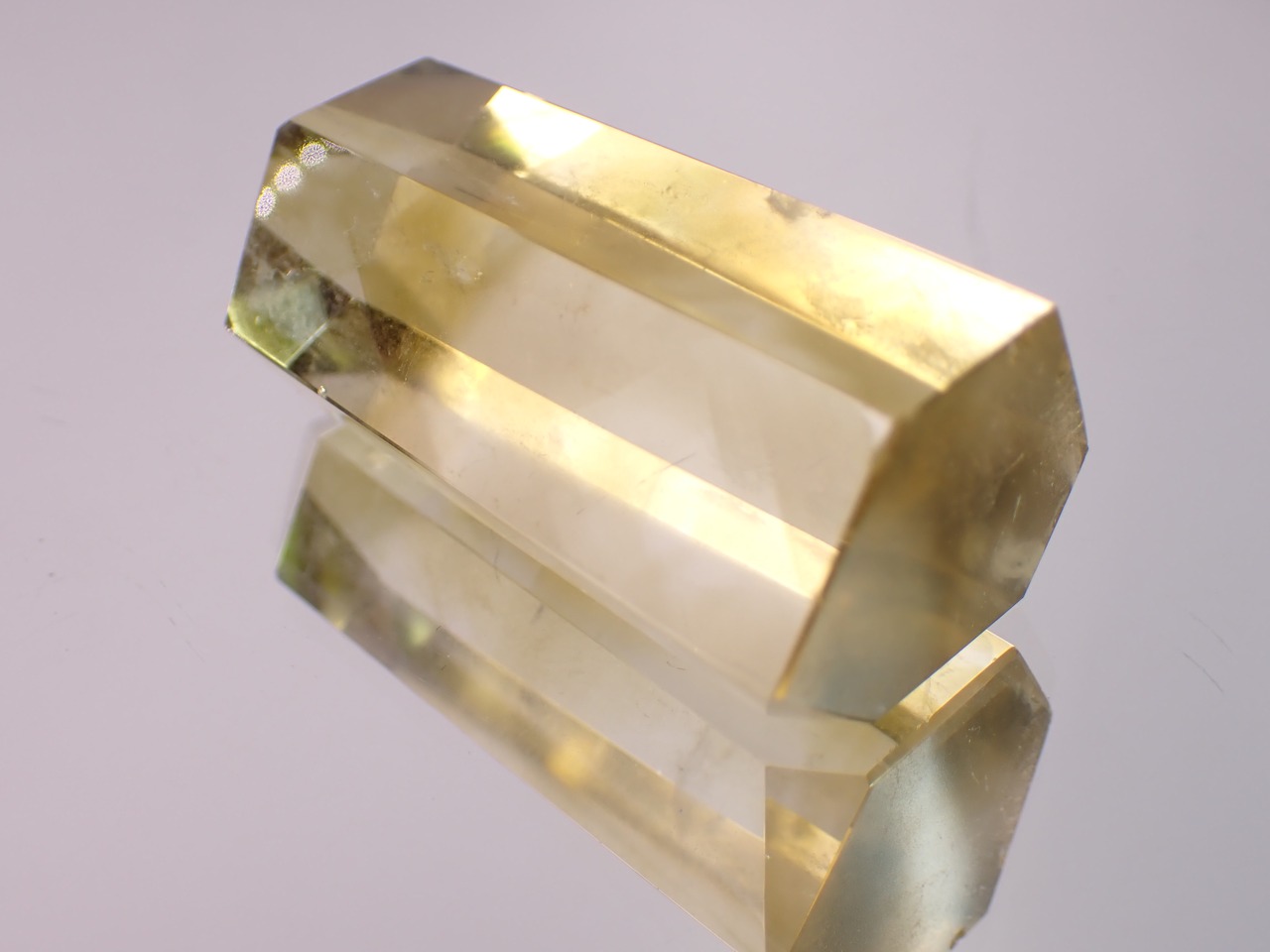 レモンクォーツ　オベリスク/シングルポイント　48.2g　[D2-10]