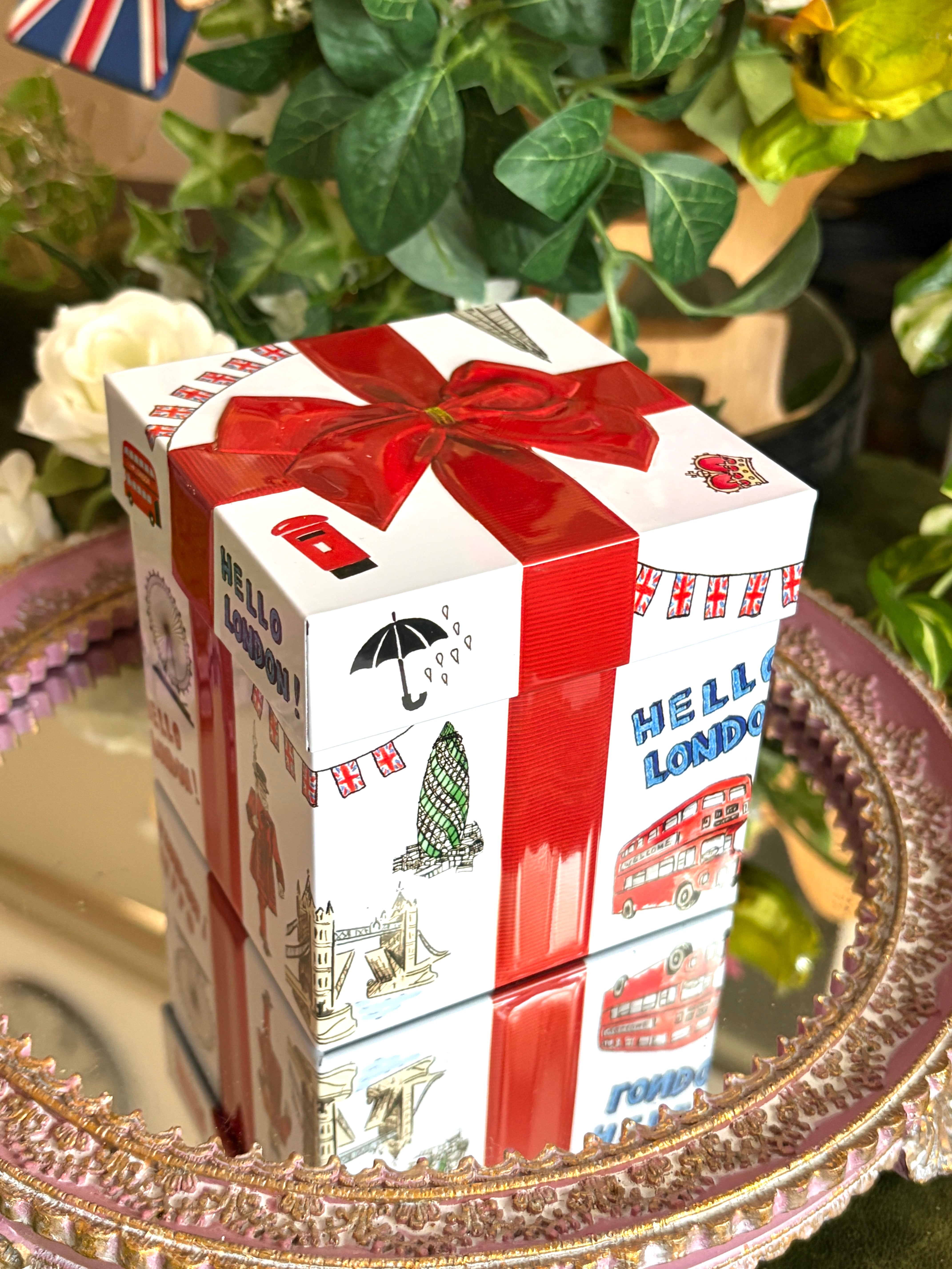 ◆チャーチル◆Gift of London◆ギフト オブ ロンドン◆クリームファッジ◆缶◆イギリス製◆