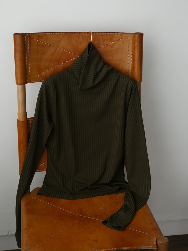 high-neck tereko tops（khaki）