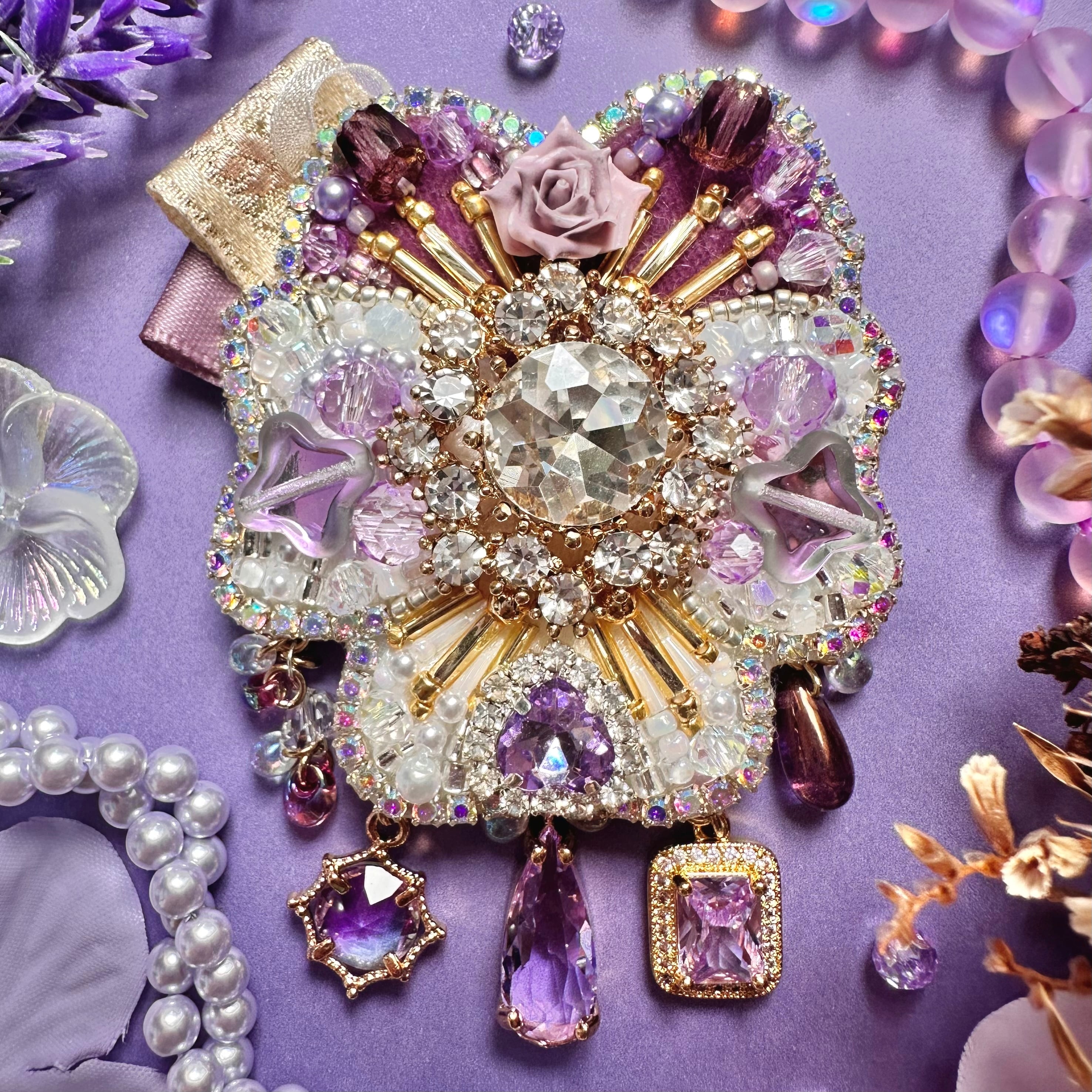 Piari 様 ハンドメイド ブローチ ブレスレット アクセサリー ビーズ刺繍 piari