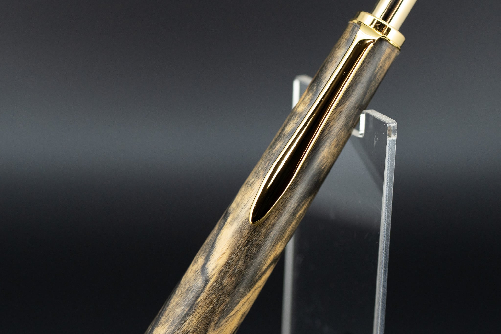 【洗練されたモノクローム】 ペールムーンエボニー gold MP