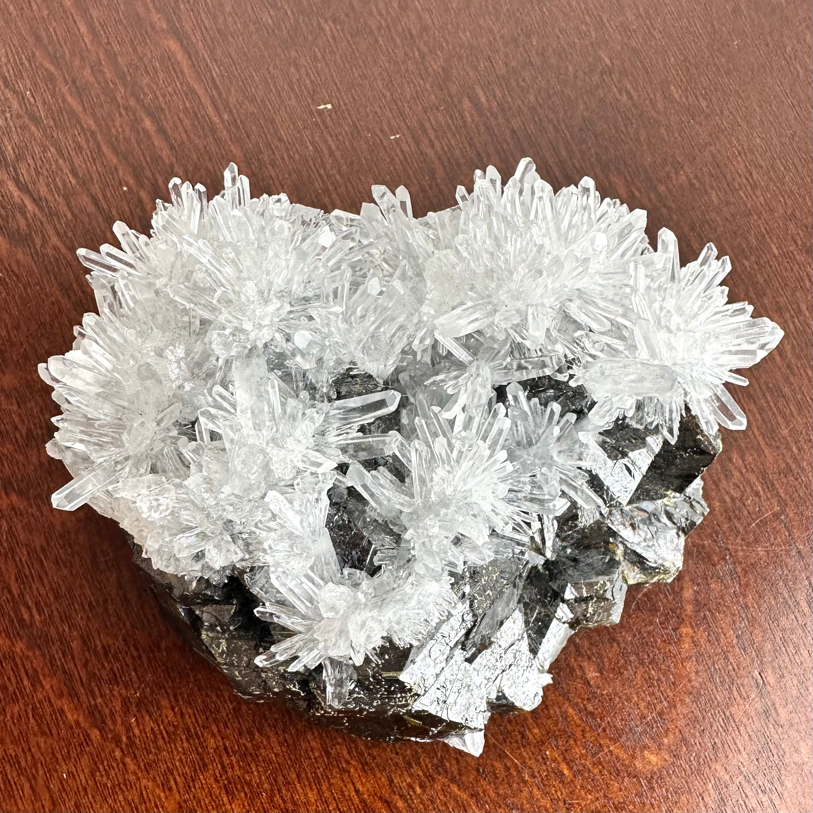 スファレライト / クォーツ【Sphalerite with Quartz】ブルガリア産