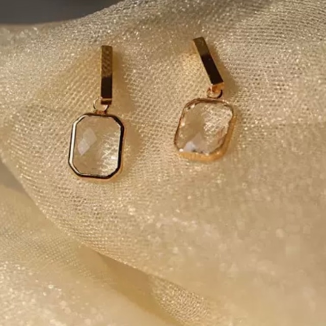 natural crystal pierce<a1337>