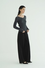 CLANE LOW WAIST BARREL PANTS 2色展開