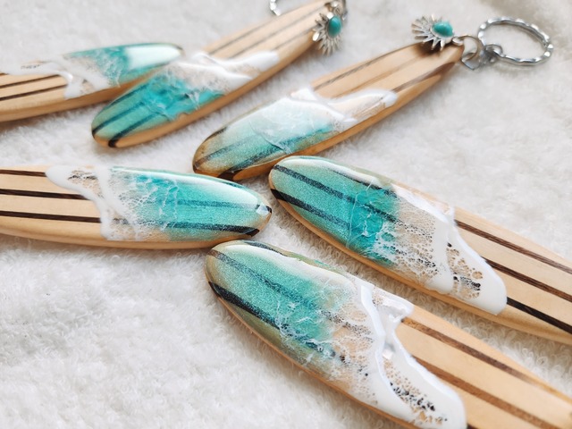 416.オーシャンレジンアート Surfboardキーホルダー