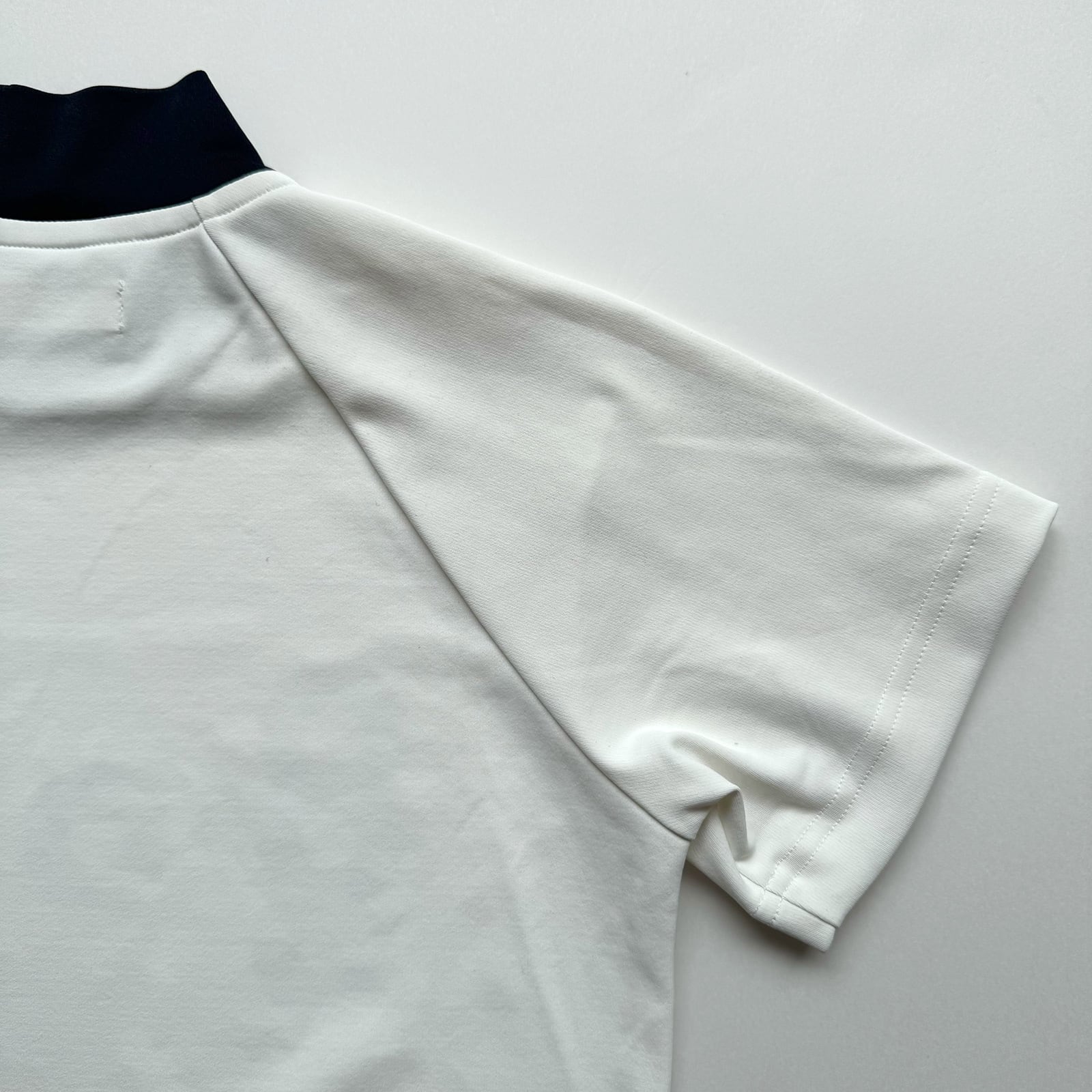 WOMEN'S】 LOGO PRINT MOCK NECK SHIRT -OFF WHITE / BLACK- | 8G