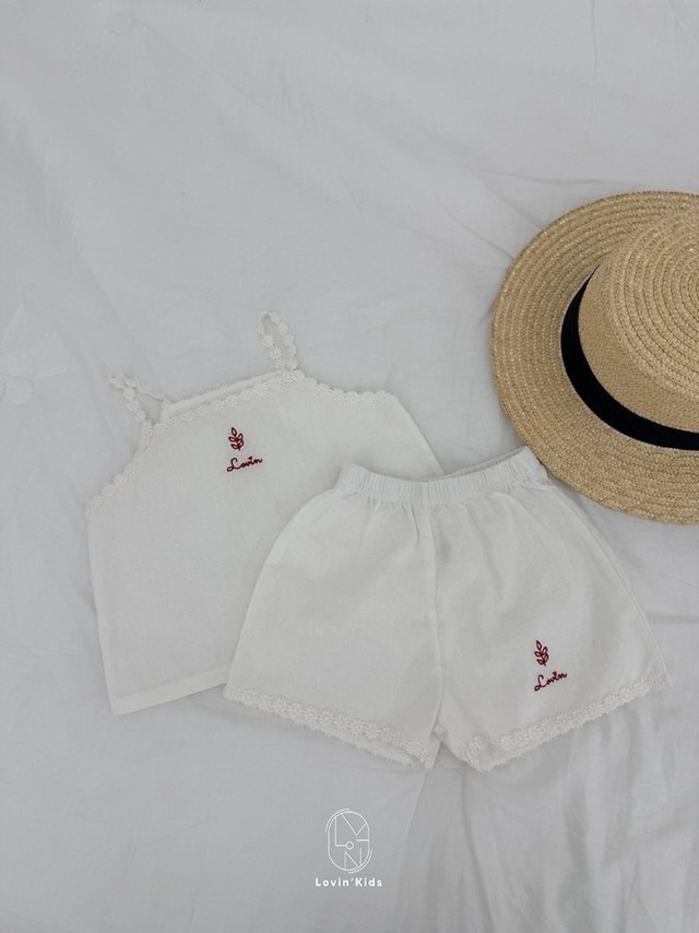 《予約》Lovin' ¨ lovered embroidery top ¨ 26summer