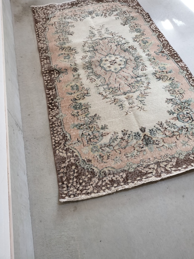 Turkish rug 210✕113cm No.383