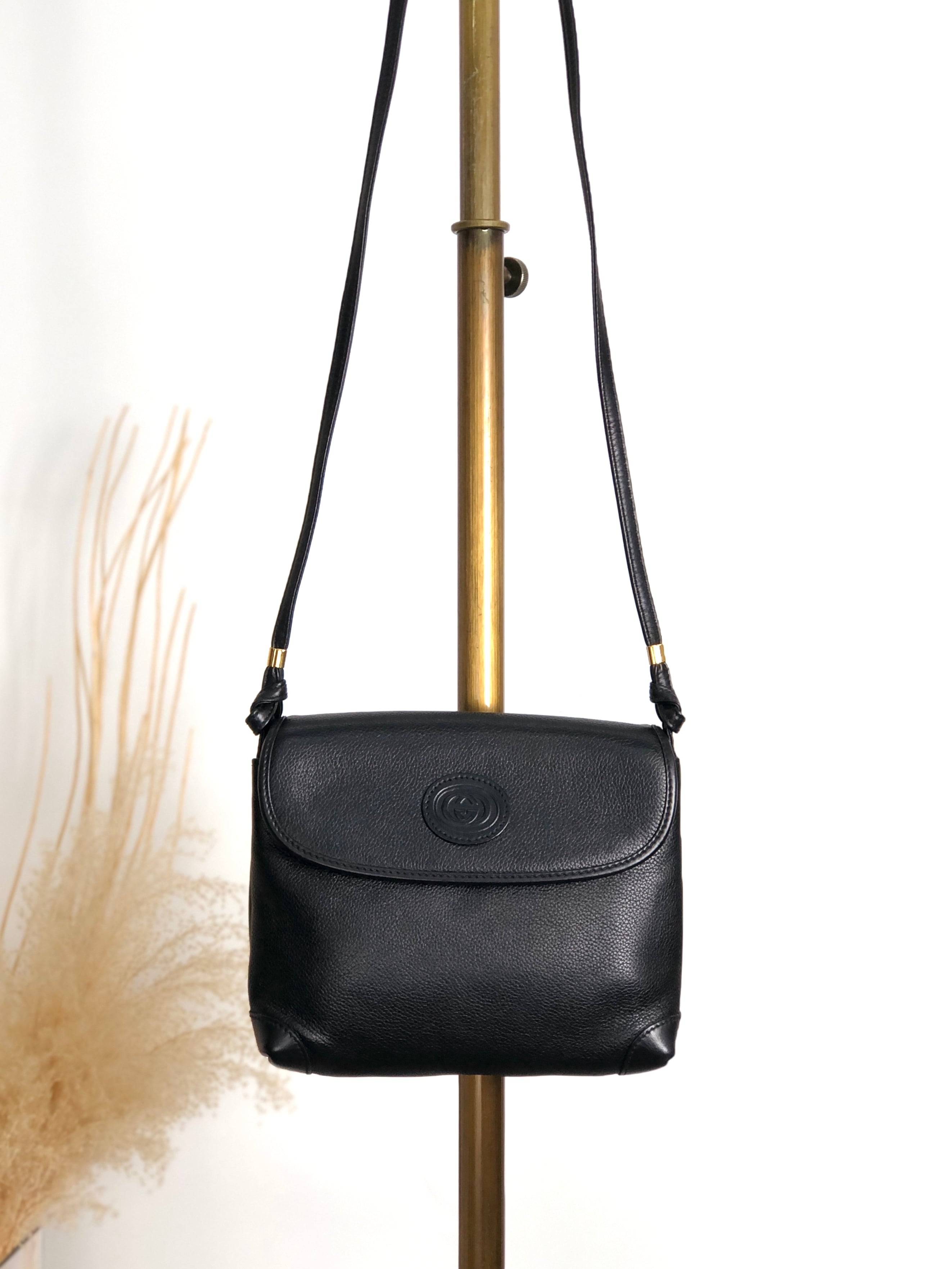 GUCCI グッチ ショルダーバッグ ブラック GG レザー vintage ヴィンテージ オールド irwn5s
