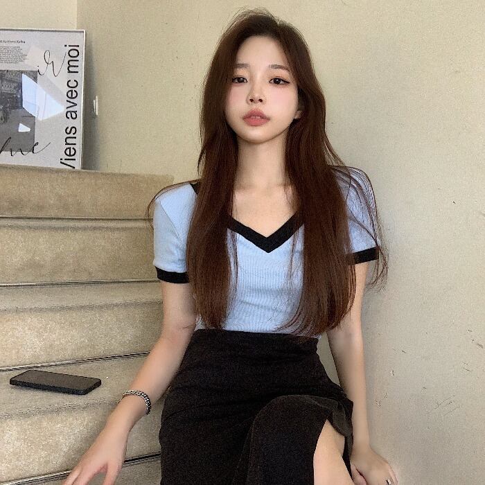 サマーVネックスリムTシャツ スカート ストリート 夏物 ドラファッションホール99790573952