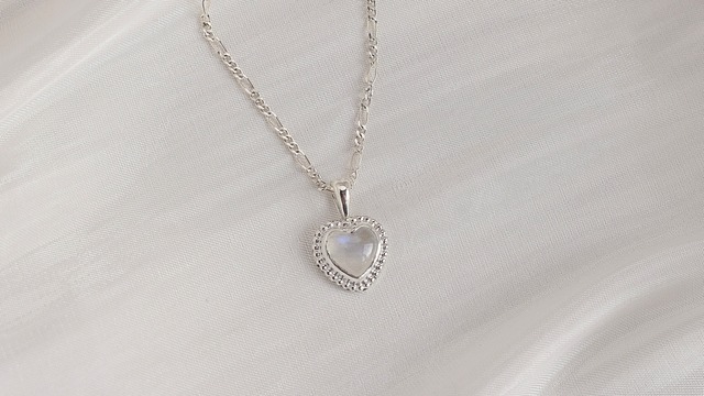 Rainbow moon Heart necklace《silver925》【受注製作】