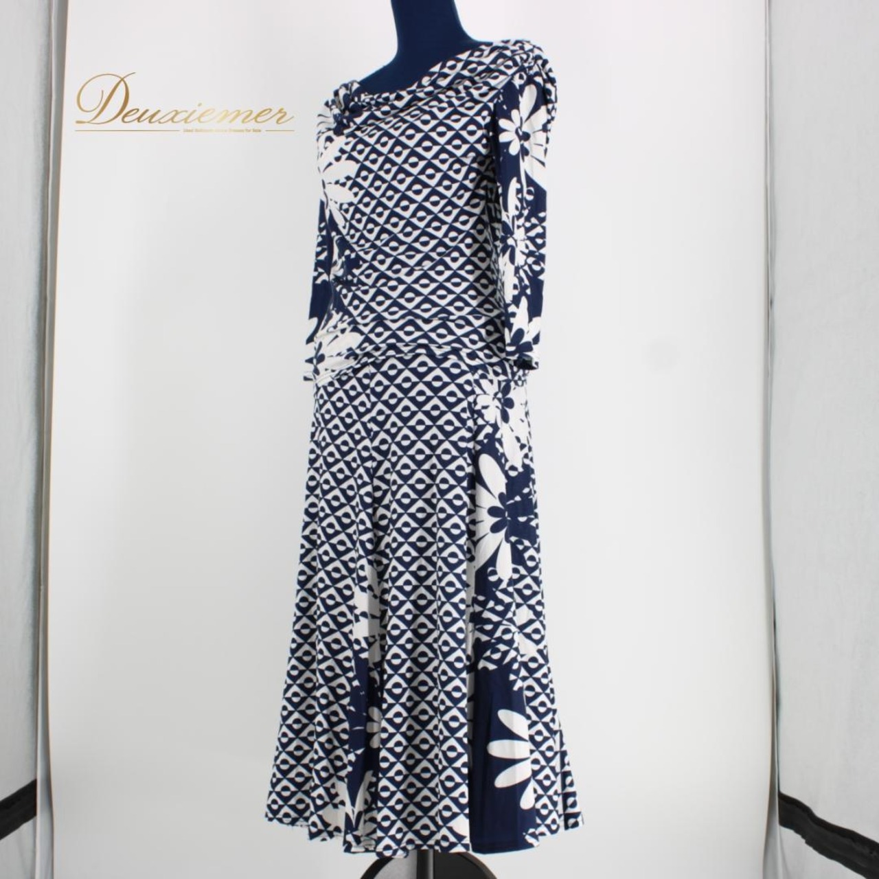 【美品 社交ダンス衣装】上下セット レッスンウェア 練習着 leirena レイリーナ 紺 白 ネイビー ホワイト バイカラー 上品
