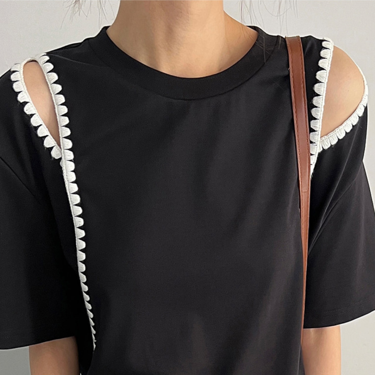 French off-shoulder t-shirt and slit skirt set (ME388)