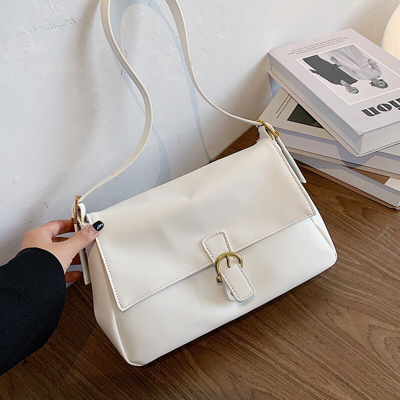 シンプルな大容量のハンドバッグレディースバッグ2020新しいトレンディなファッションカジュアルオールマッチワンショルダー脇の下バッグネット赤小さな正方形バッグ Tiancai_Wing_Bag1748447