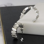+piedras・イヤリング (silver)