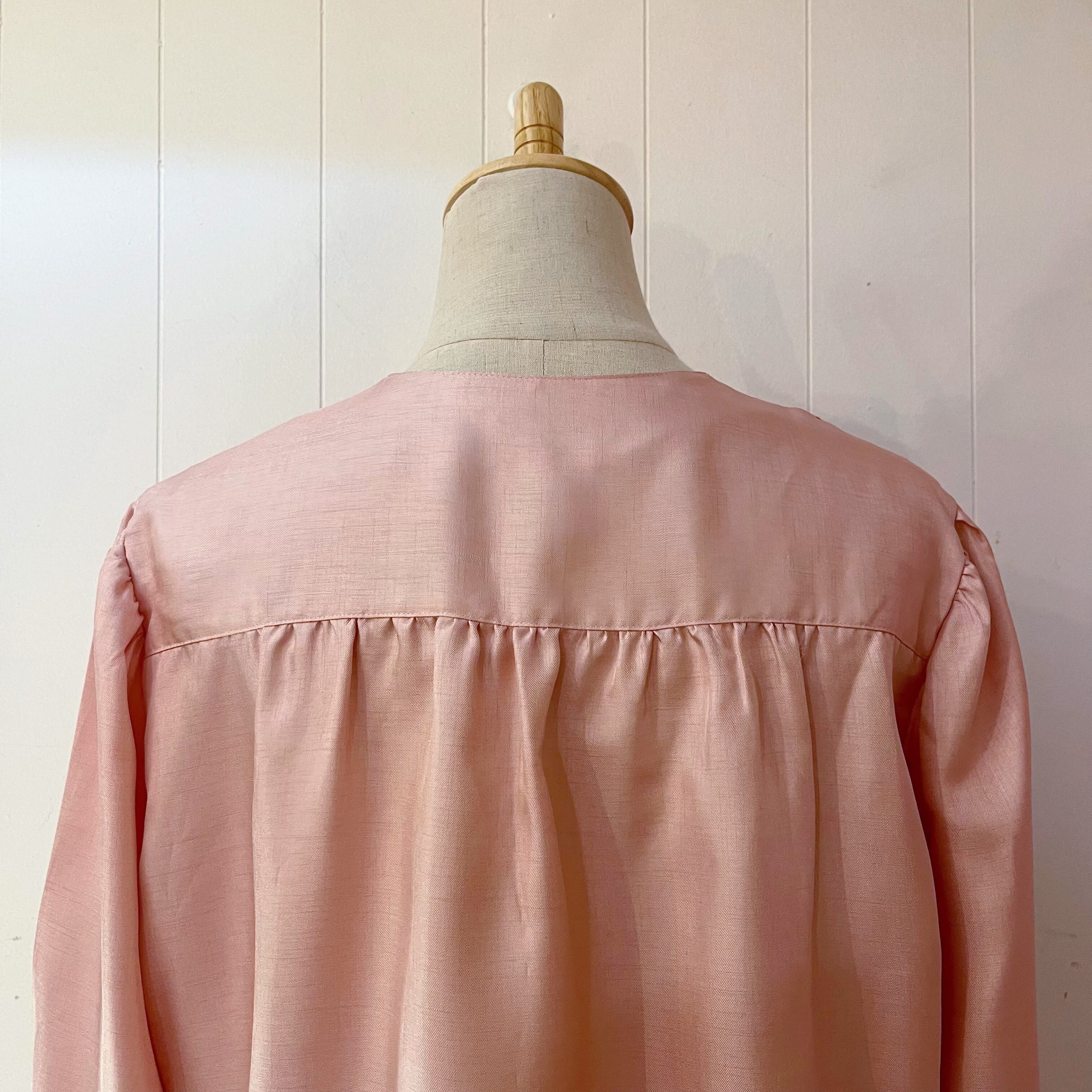 flower embroidery pink blouse