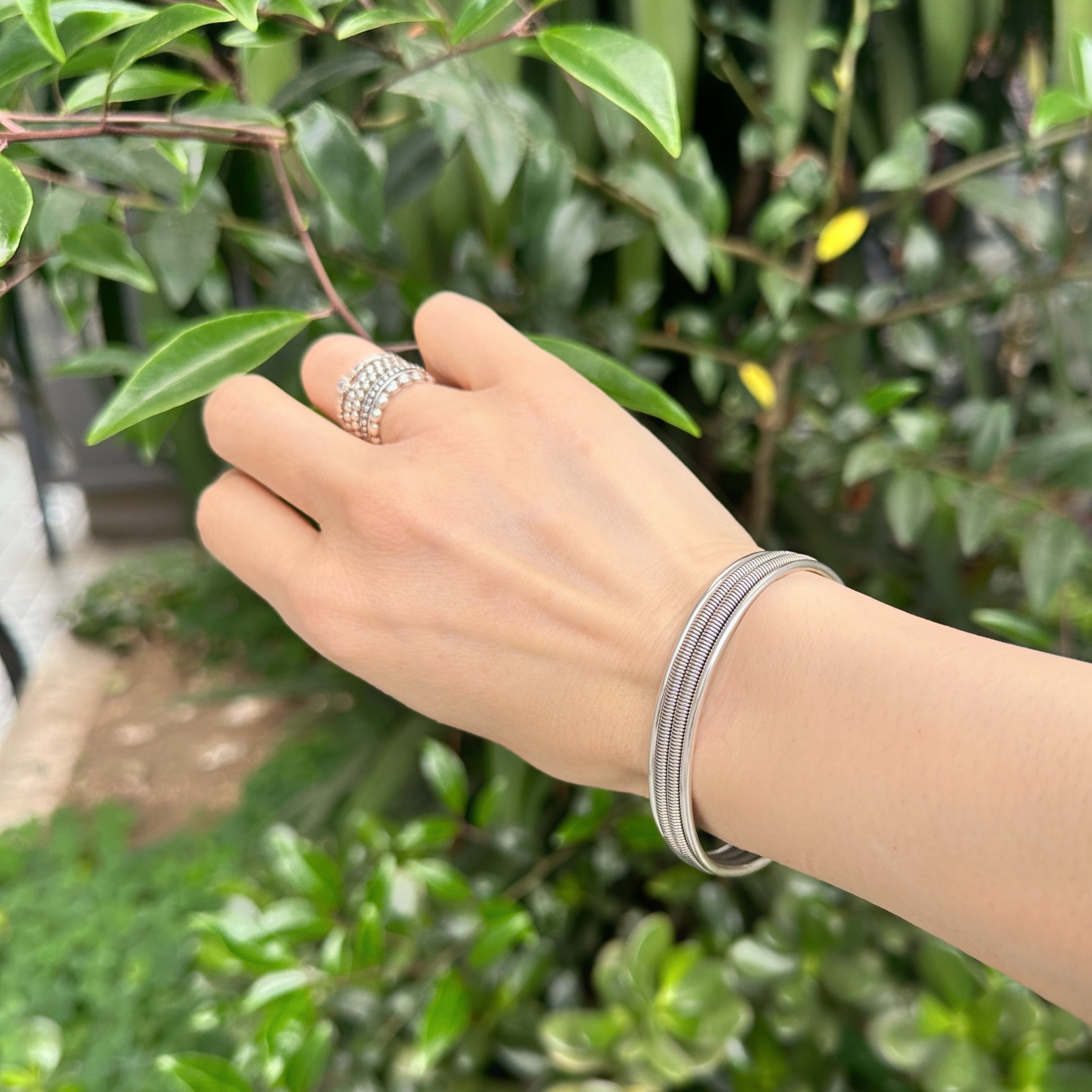 Indian Jewelry 》スパイラル コイル バングル | 【公式通販】鎌倉の