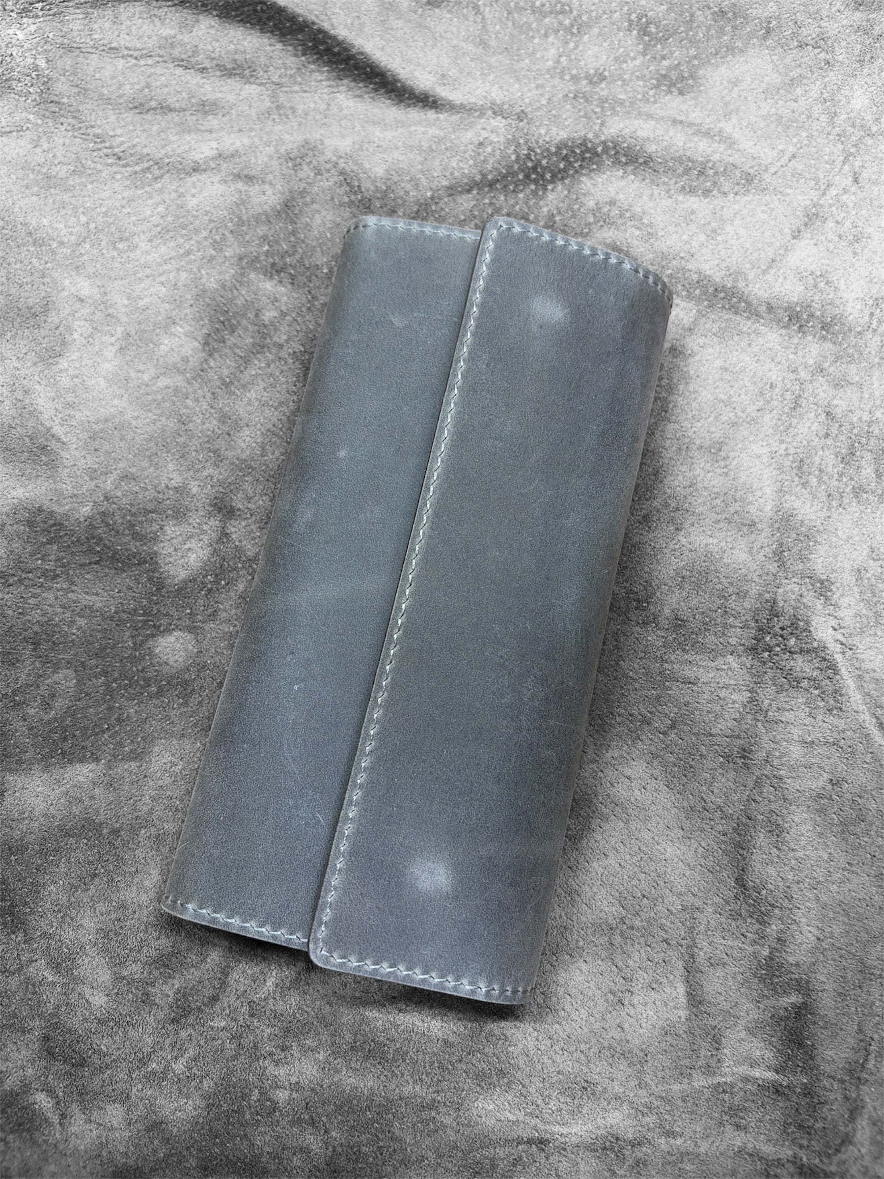 ペンケース - クレイジーホース スモーキー 5 Slots | TAKE SEA LEATHER
