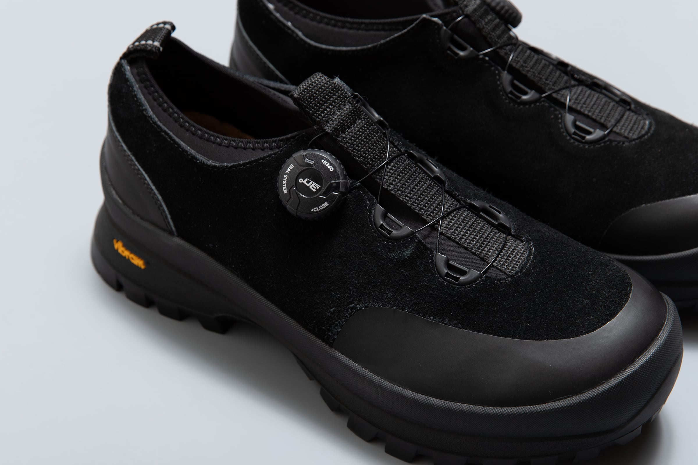 pg OLIVER | BLK | PLAYGROUND | スニーカーショップ