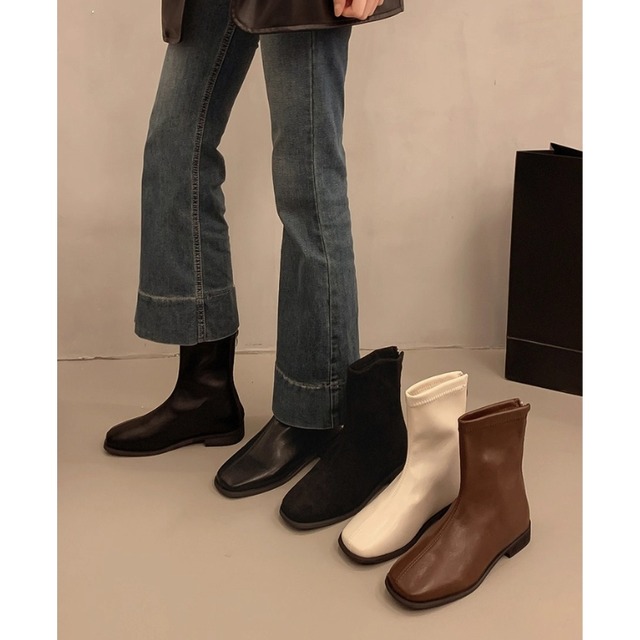 バックジップ スクエアトゥショートブーツ  B0181