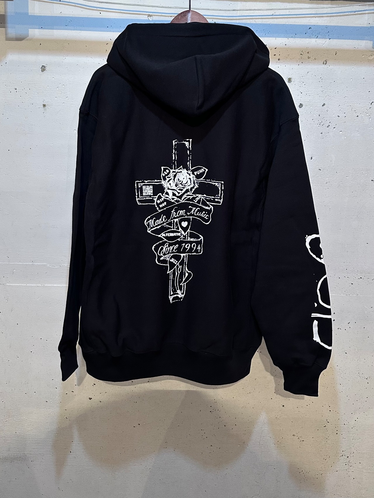 GODSIZE 2024 ROSE RELAXED FIT ZIP HOODIE [BLACK]