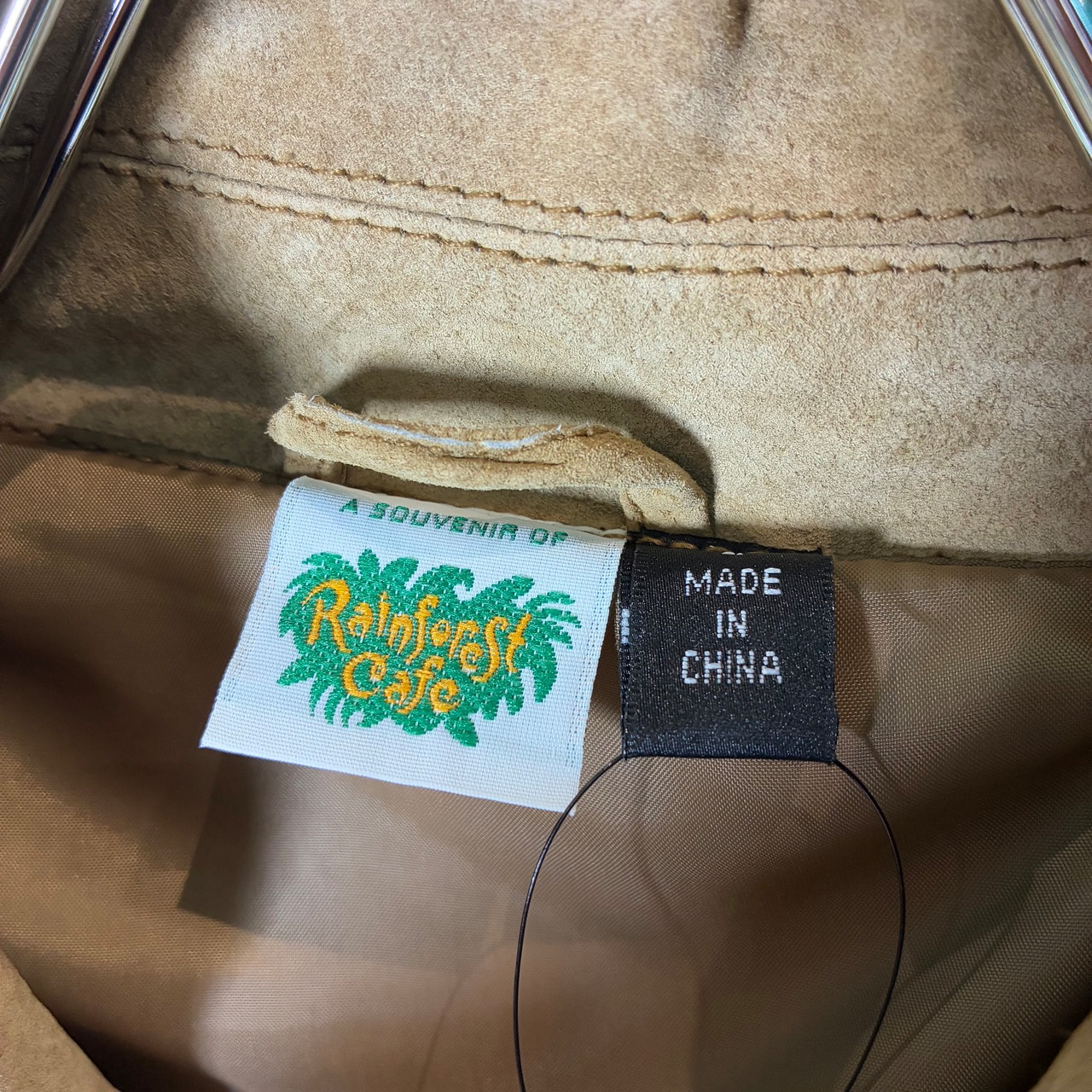 Rainforest Cafe 本革　ヌバックレザージャケット　刺繍　ベージュ　アニマル