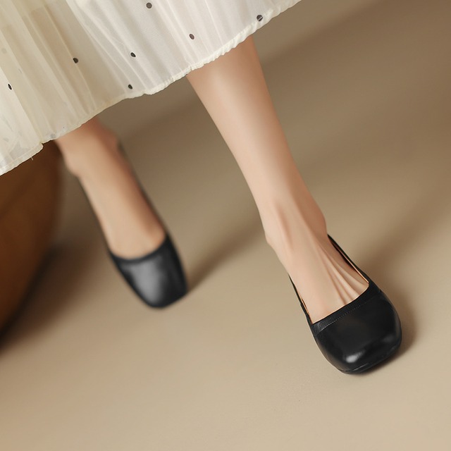Square Flats　Pumps