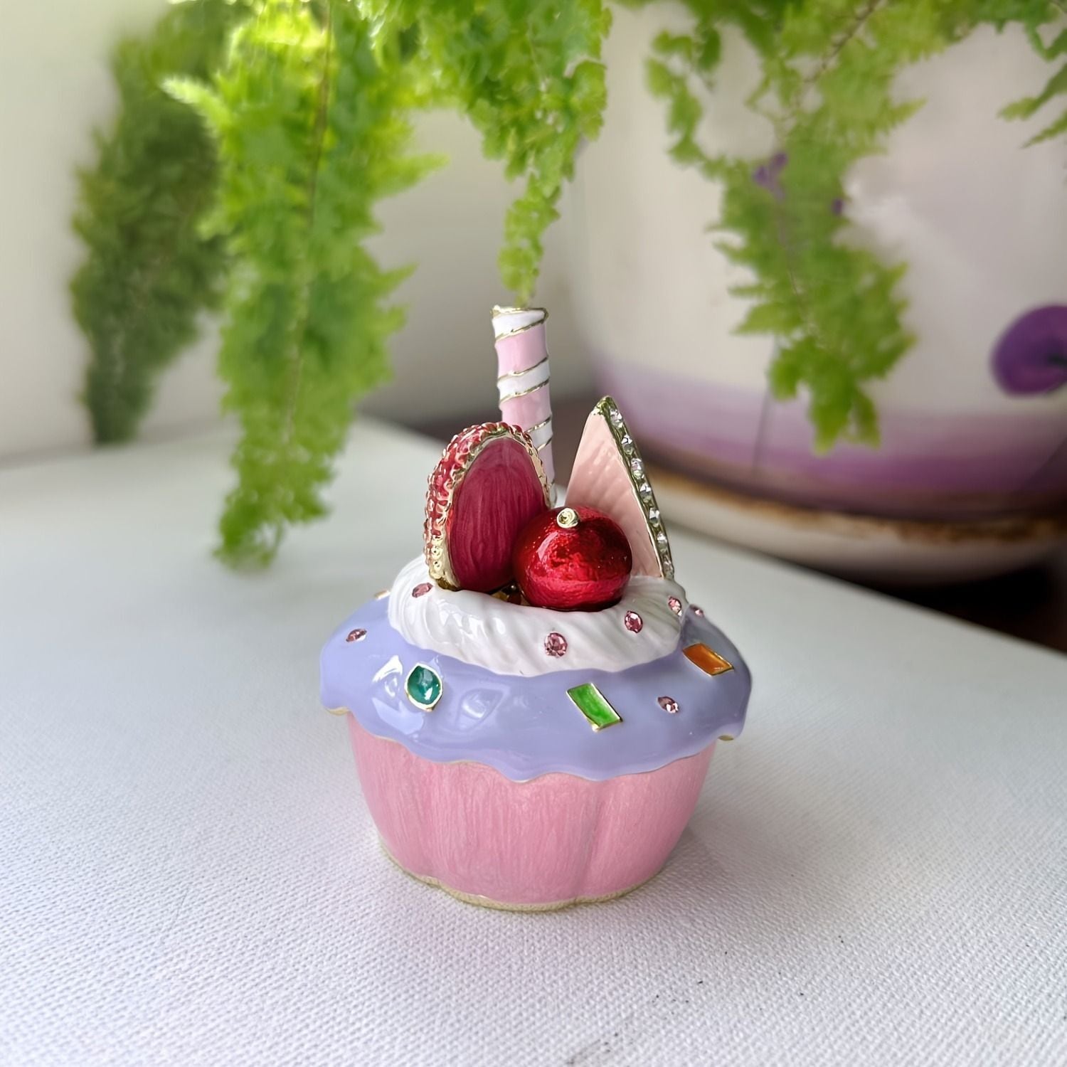 メタルジュエリーボックス ヴィンテージ 小物収納 お洒落 カップケーキ