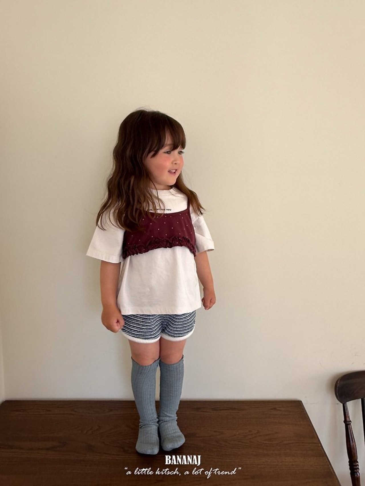 韓国子供服 / BANANA J / 26Autumn / ピグメント レタリングTシャツ / 秋服 / キッズ *XS~JS*