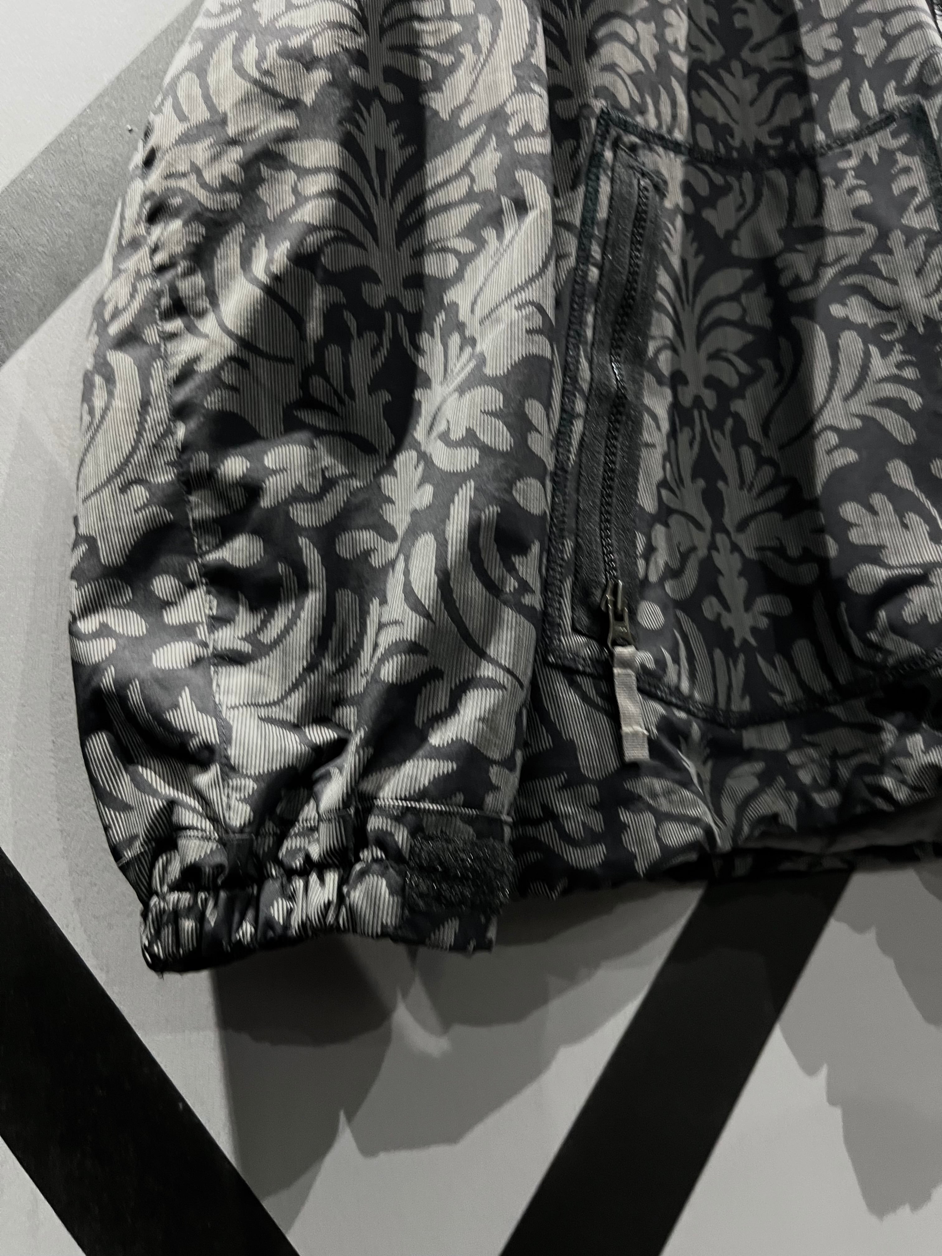 X VINTAGE】