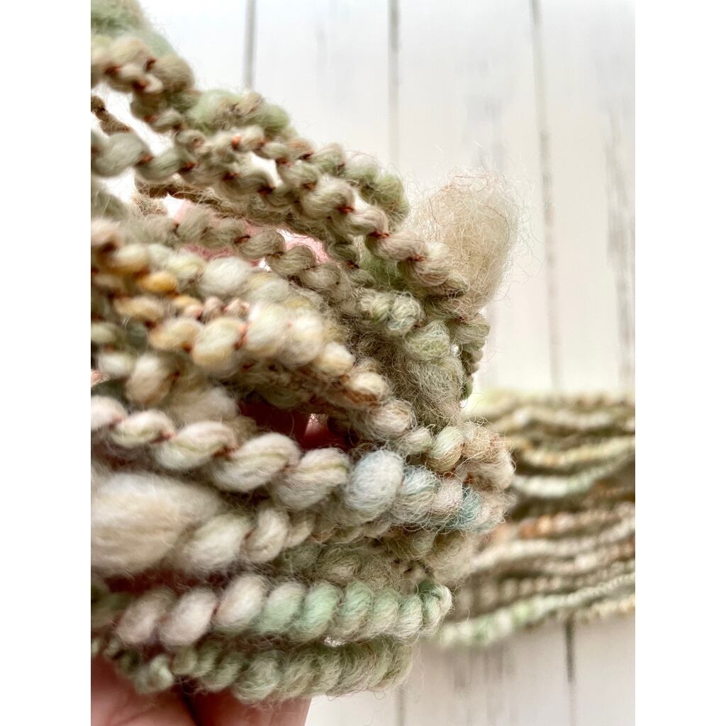 アートヤーン 手紡ぎ糸【21-0905】