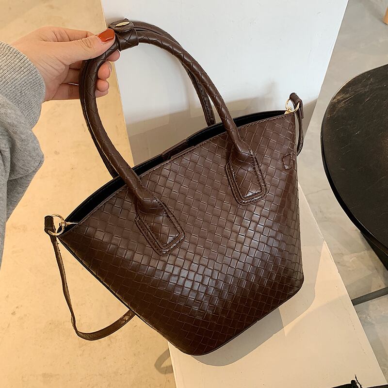 ネットセレブテクスチャーシンプル大容量バッグ女性2020秋冬新流行ファッションオールマッチポータブル織りバケットバッグ Tiancai_Wing_Bag68853531722