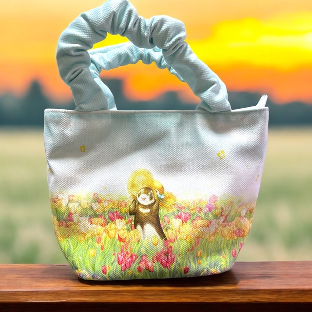 ハンドバッグ　ファスナー仕様