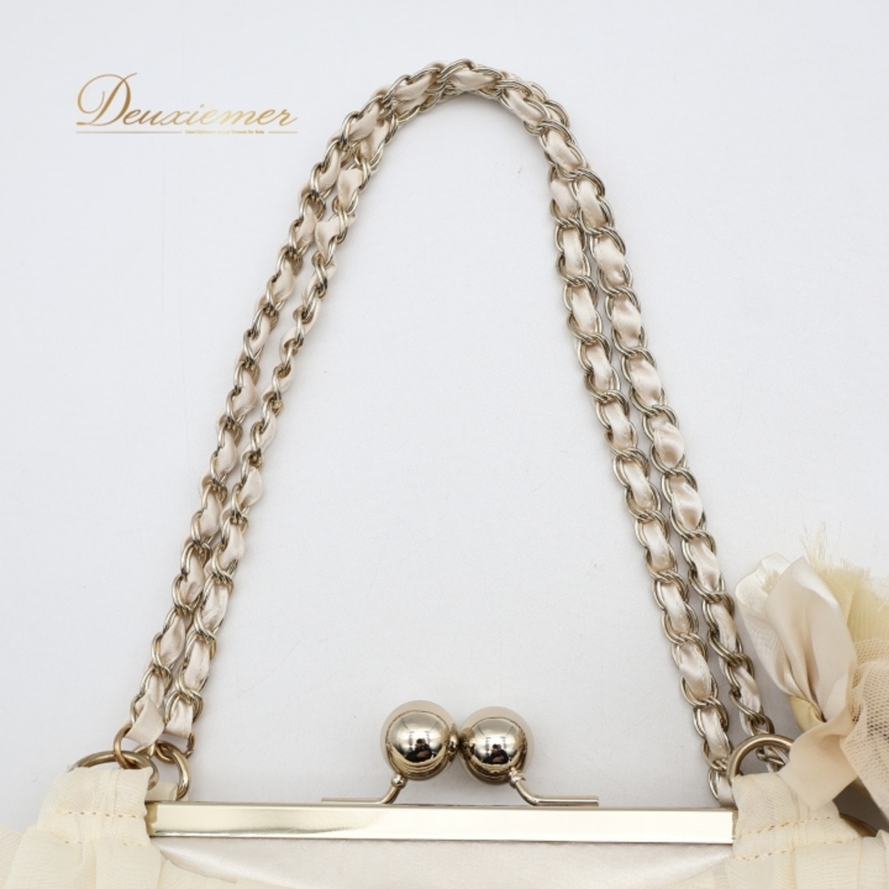 レディース エメ AIMER バッグ ホワイト系 パーティー 結婚式  白 金 がま口 上品 かわいい チェーン フォーマル 花 小さめ お呼ばれ イベント ゴールド系