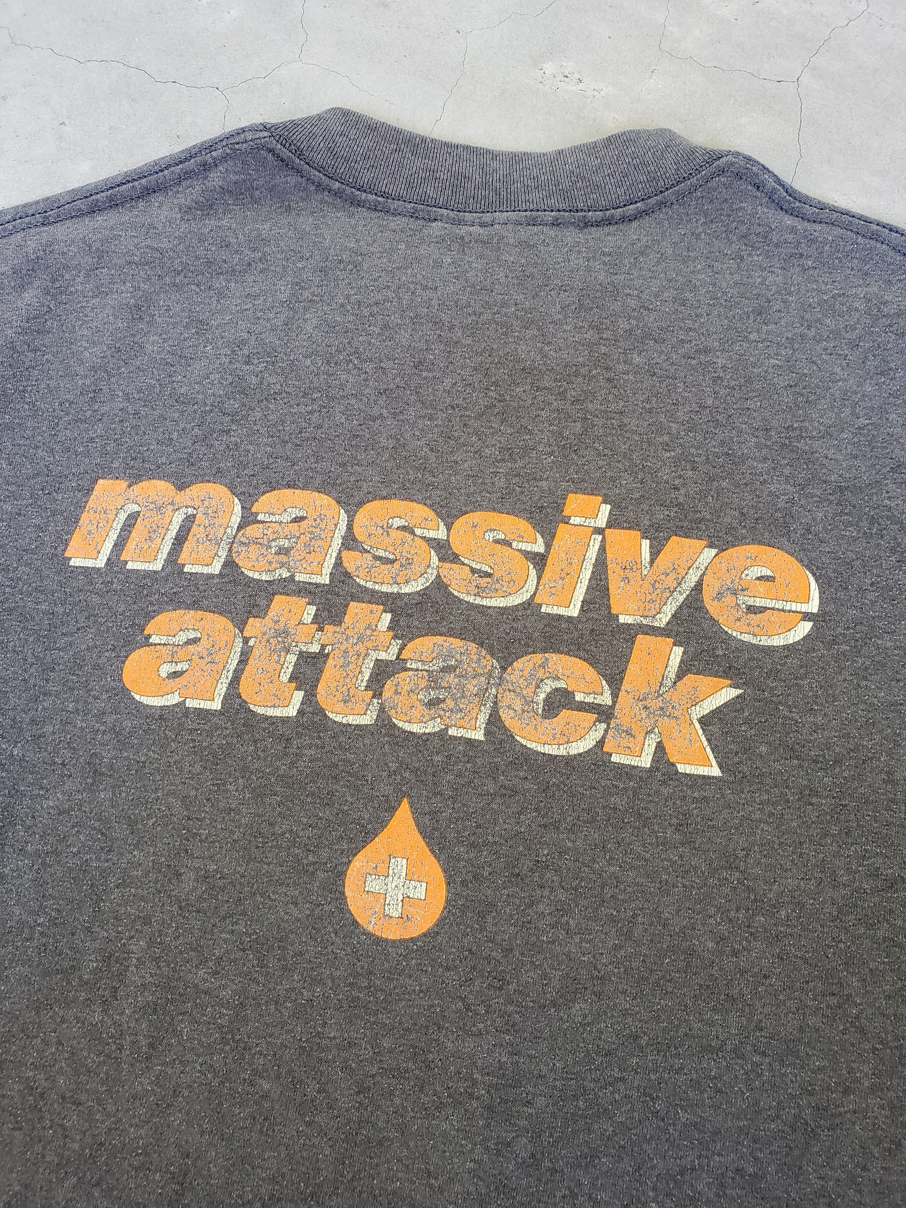 90s 00s MASSIVE ATTACK Tシャツ ヴィンテージ
