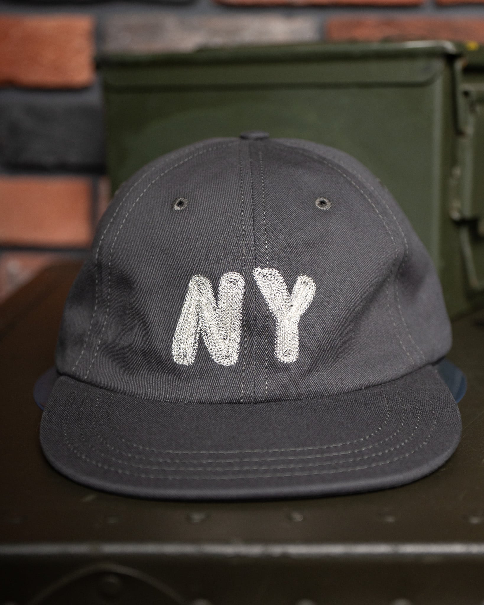 525091 DLS DAY LIQUOR STORE キャップ グレー Exclusive】Cooperstown Ball Cap × FAR EAST SIGNAL 