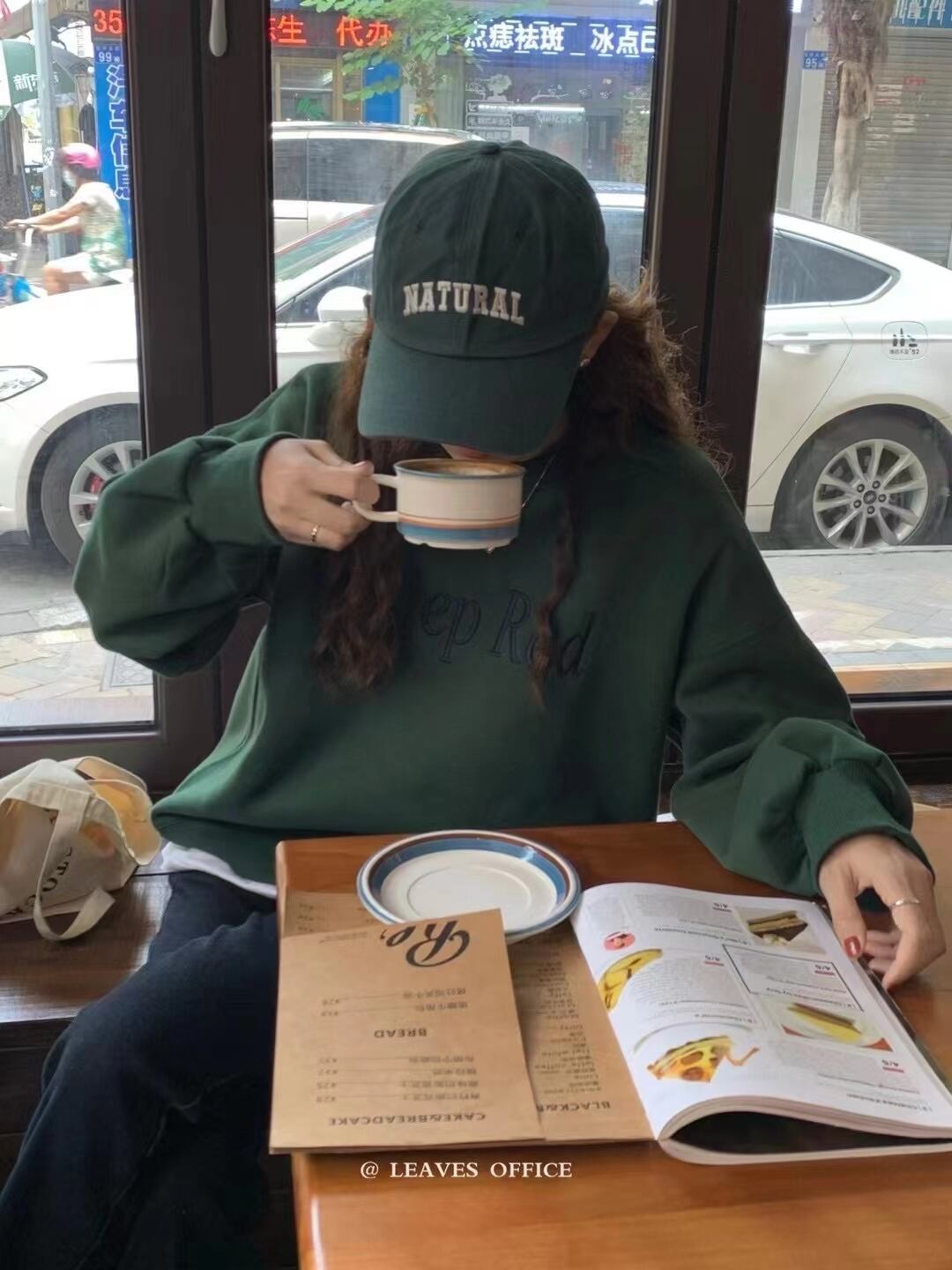 ロゴ入りトレーナー　AJ2085-251