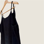 【ベロア】ストラップ調整可能 キャミソールワンピース｜黒 / ブラック｜サムネイル4