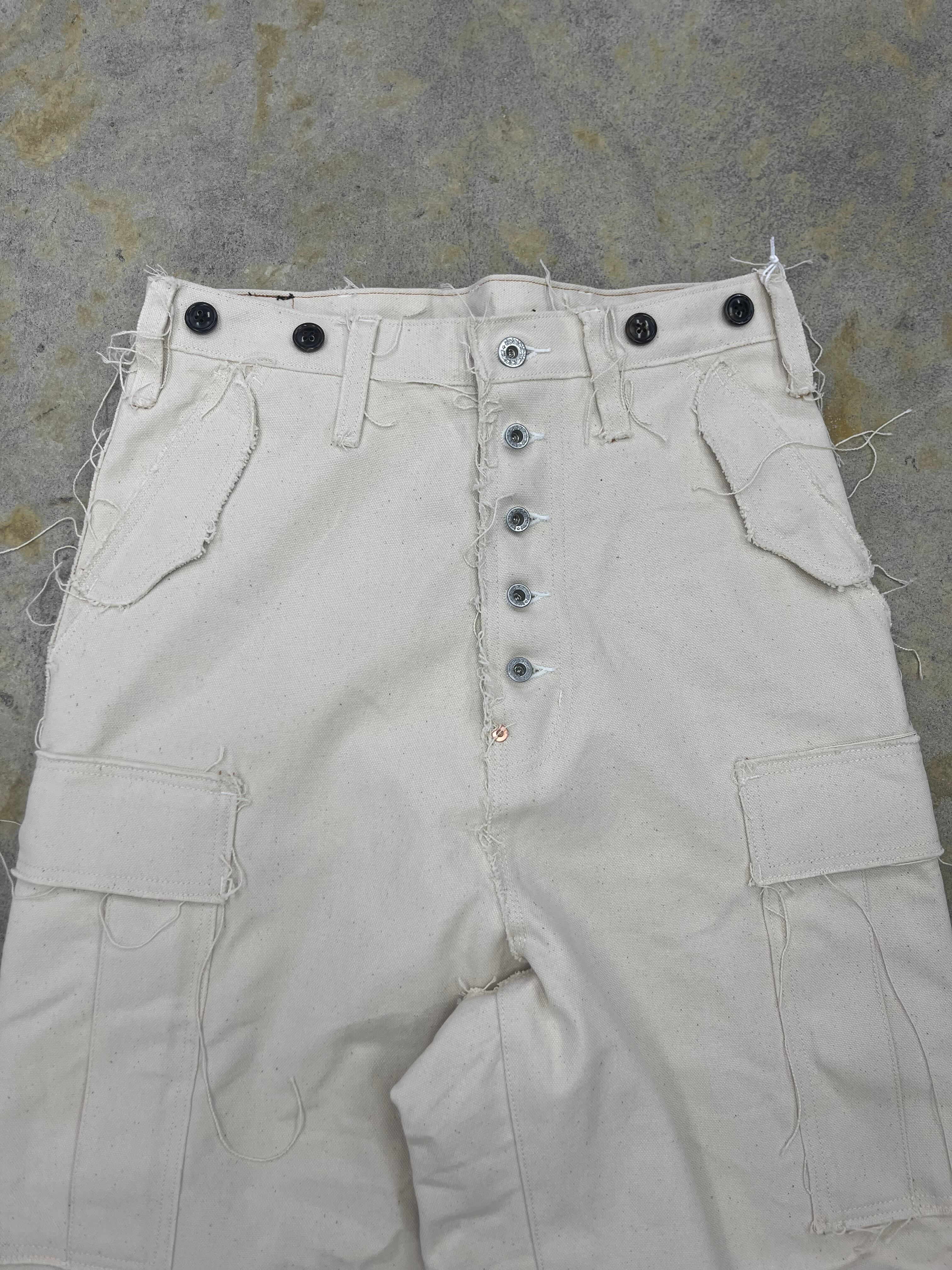 SUGARHILL | RAW-EDGE CANVAS CARGO PANTS | IVORY WHITE | HOWDAY