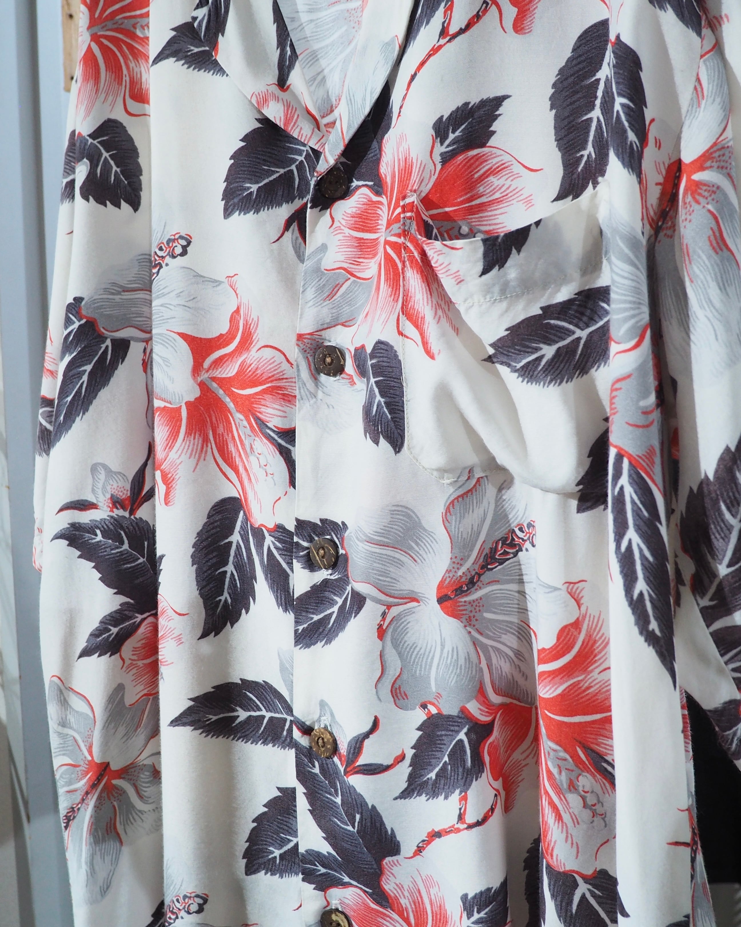 1980s " Reminiscence " Beautiful Flower all over pattern vintage Open collar shirt