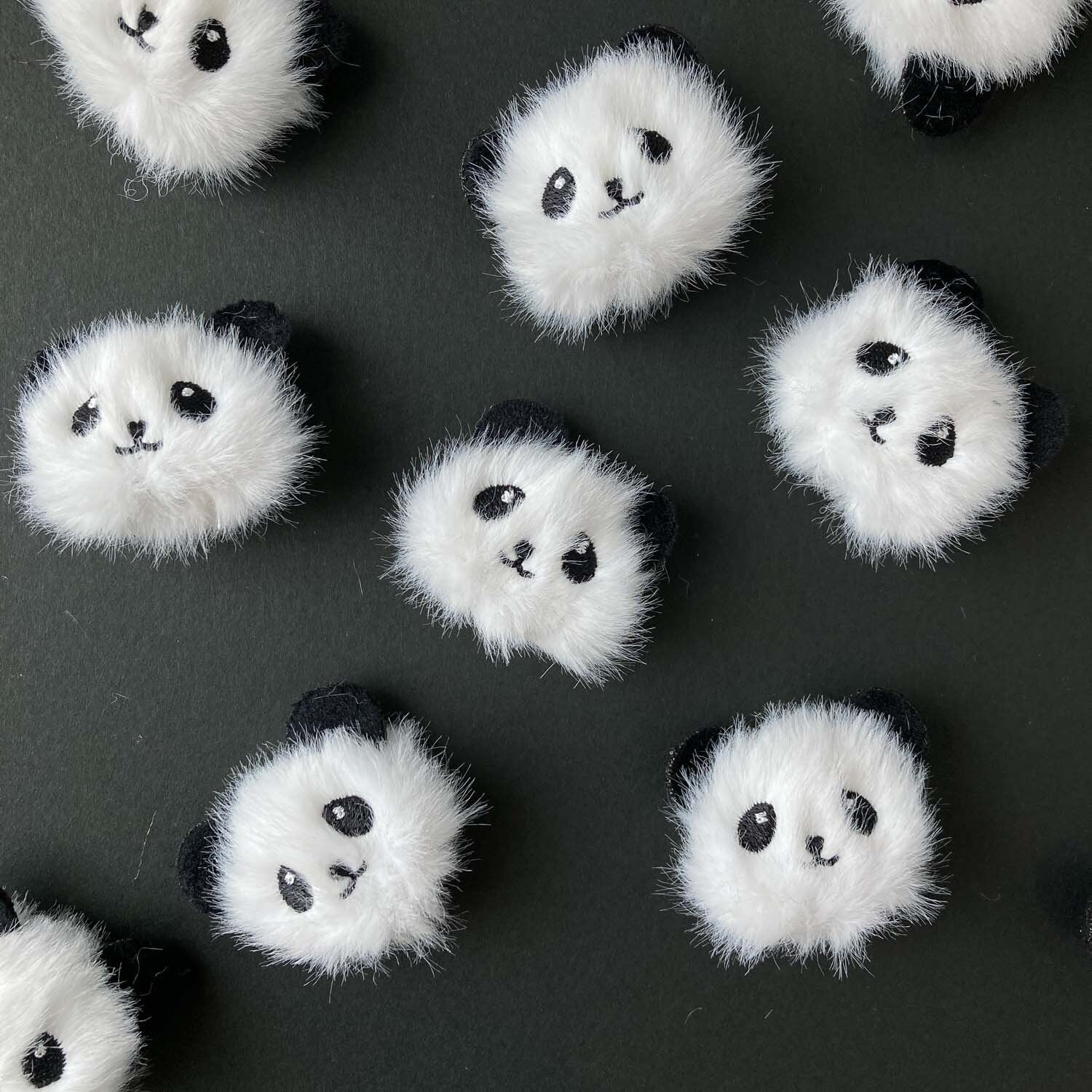 ふわふわパンダのぬいぐるみパーツ | Dua-アクセサリーパーツショップ