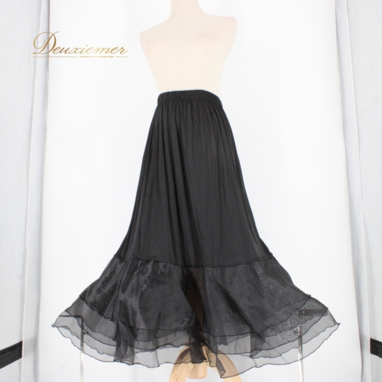 社交ダンス 衣装 スタンダード スカート パニエ ペチコート レッスンウェア 無地 ICHIOKU イチオク ブラック系 黒 シンプル 差し色 上品 スカート丈 約83cm ウエストゴム 伸縮性 ポリエステル ポリウレタン ドレス 装飾 ステージ 衣装 お洒落 パーティー レディース 用途 多様 シンプルデザイン ふんわり フレア 貼付き 便利 着回し 仕立てやすい