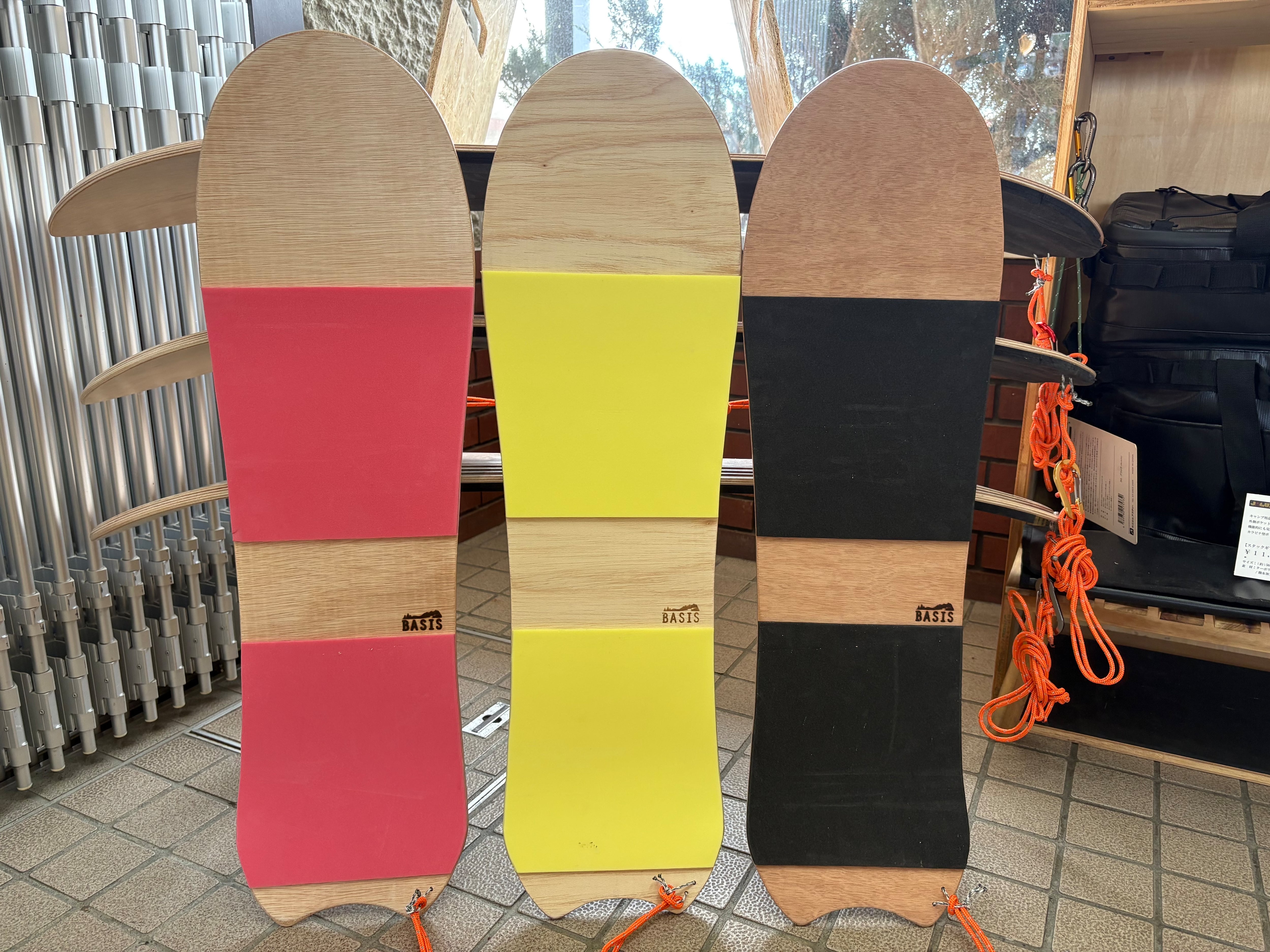 BASIS雪板(スノートイ)/ショートタイプ | BASIS/アウトドア・ククサ