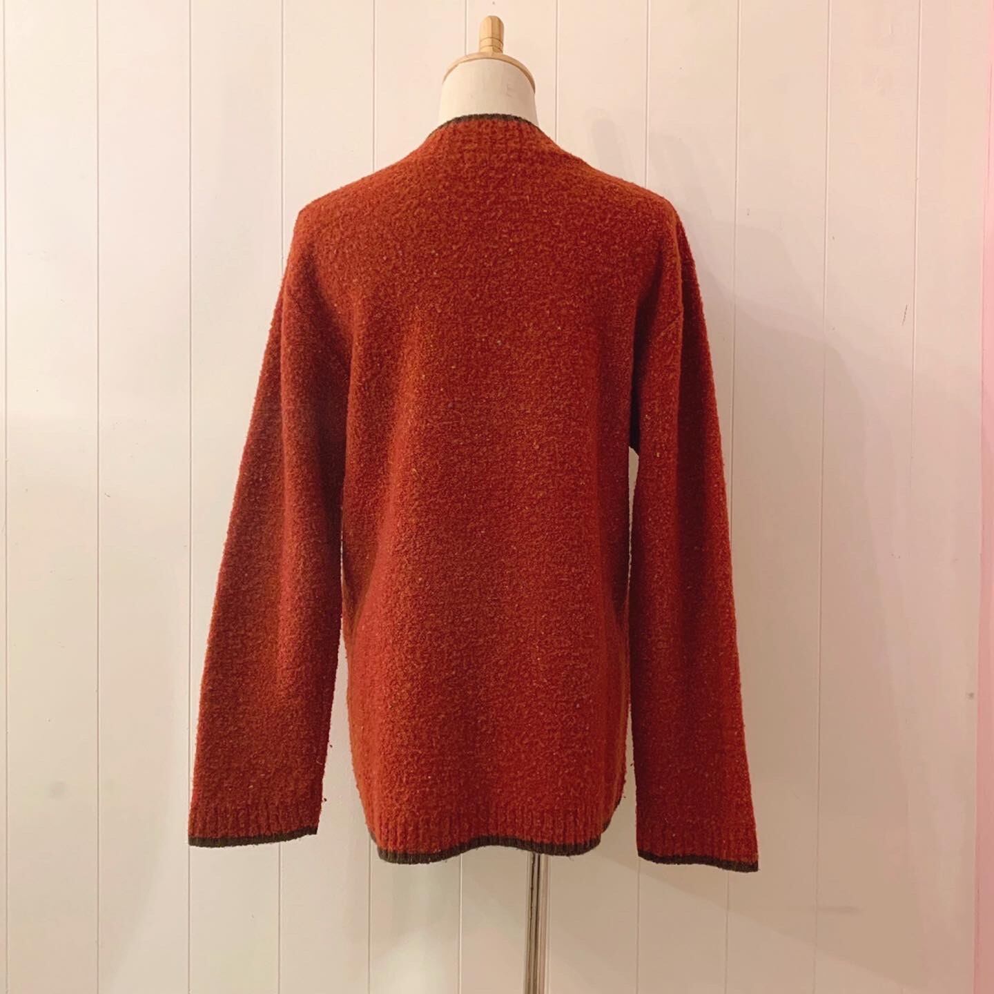 brown rabbit nep sweater