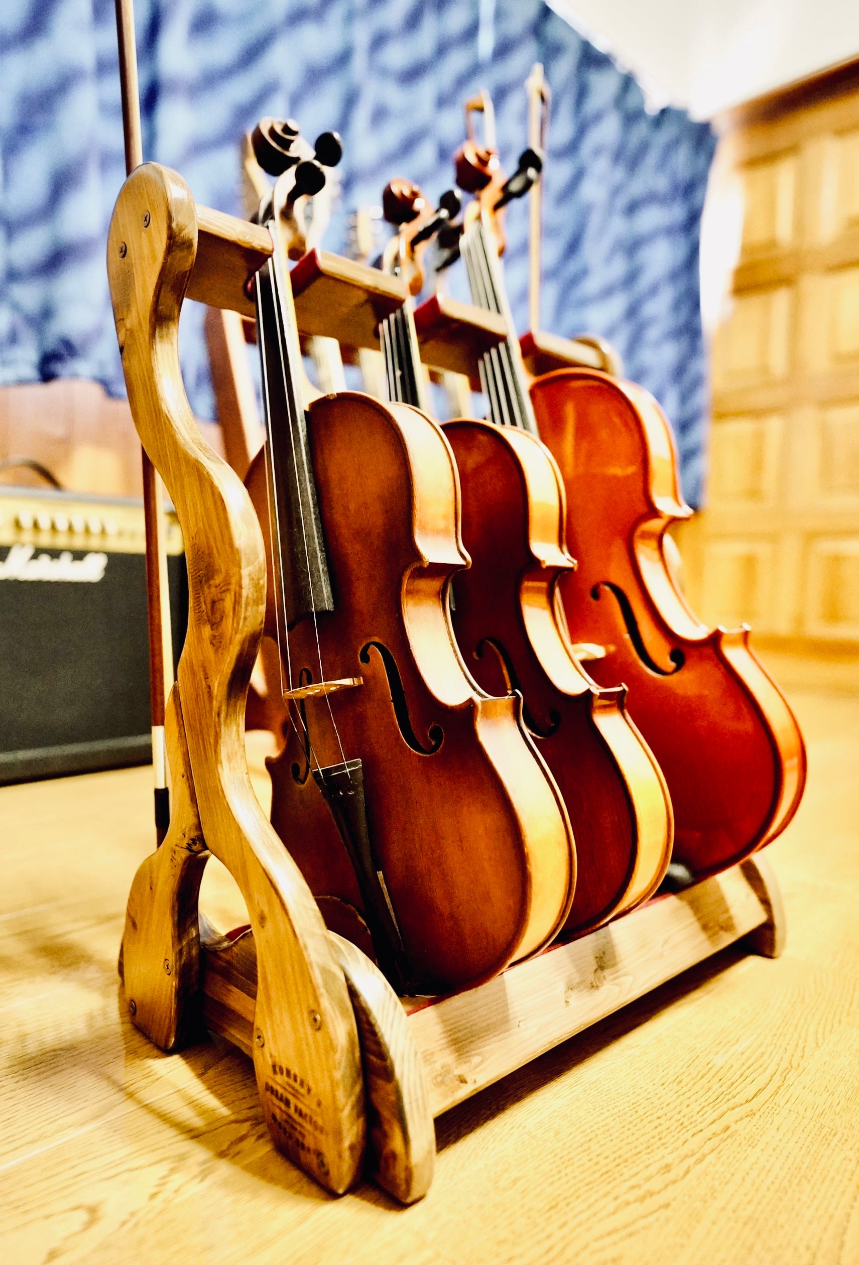 バイオリン・ヴィオラスタンド | 手作り木工 レスポーラー夢工房