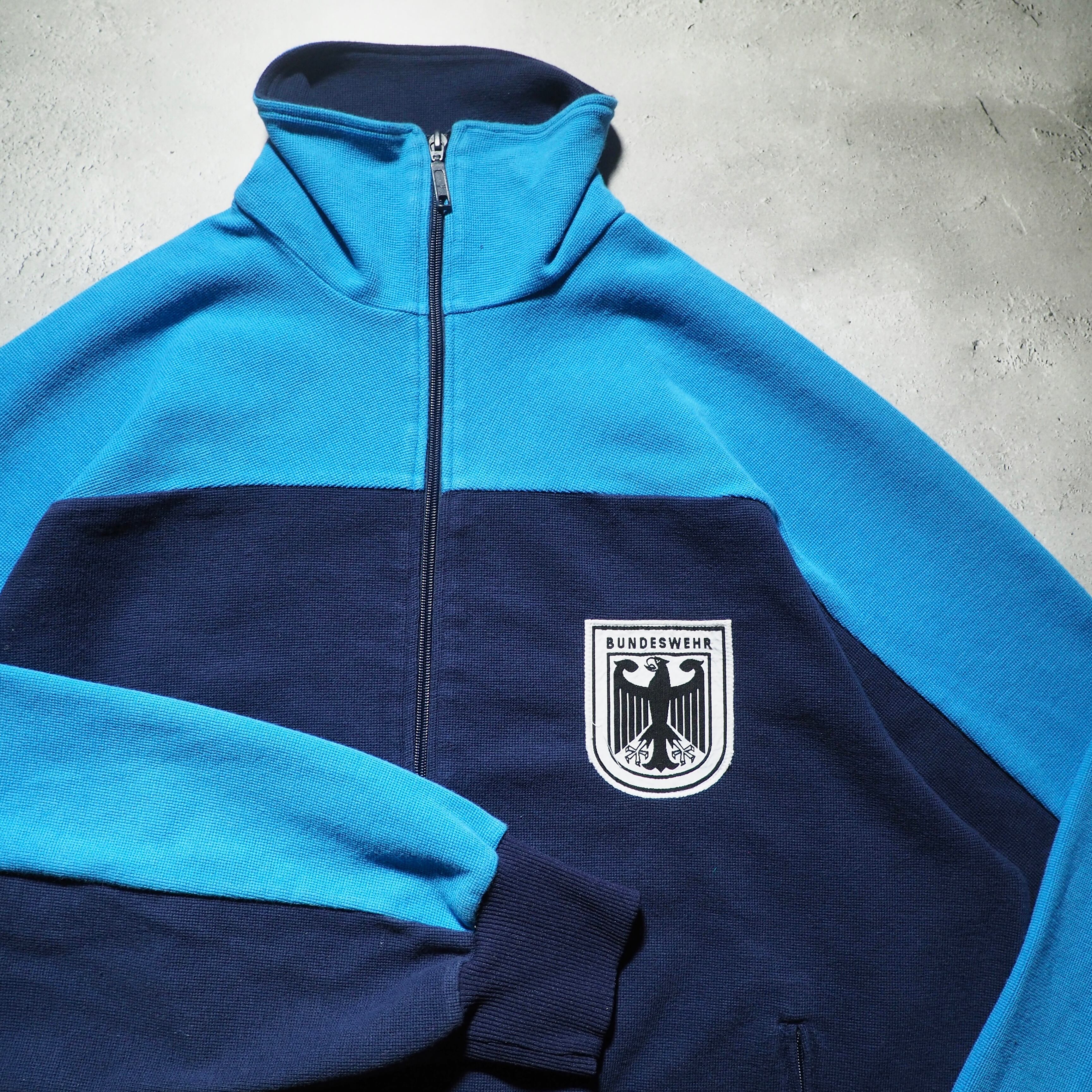 Dark Navy × Light Blue Bi color vintage loose High neck Track jacket