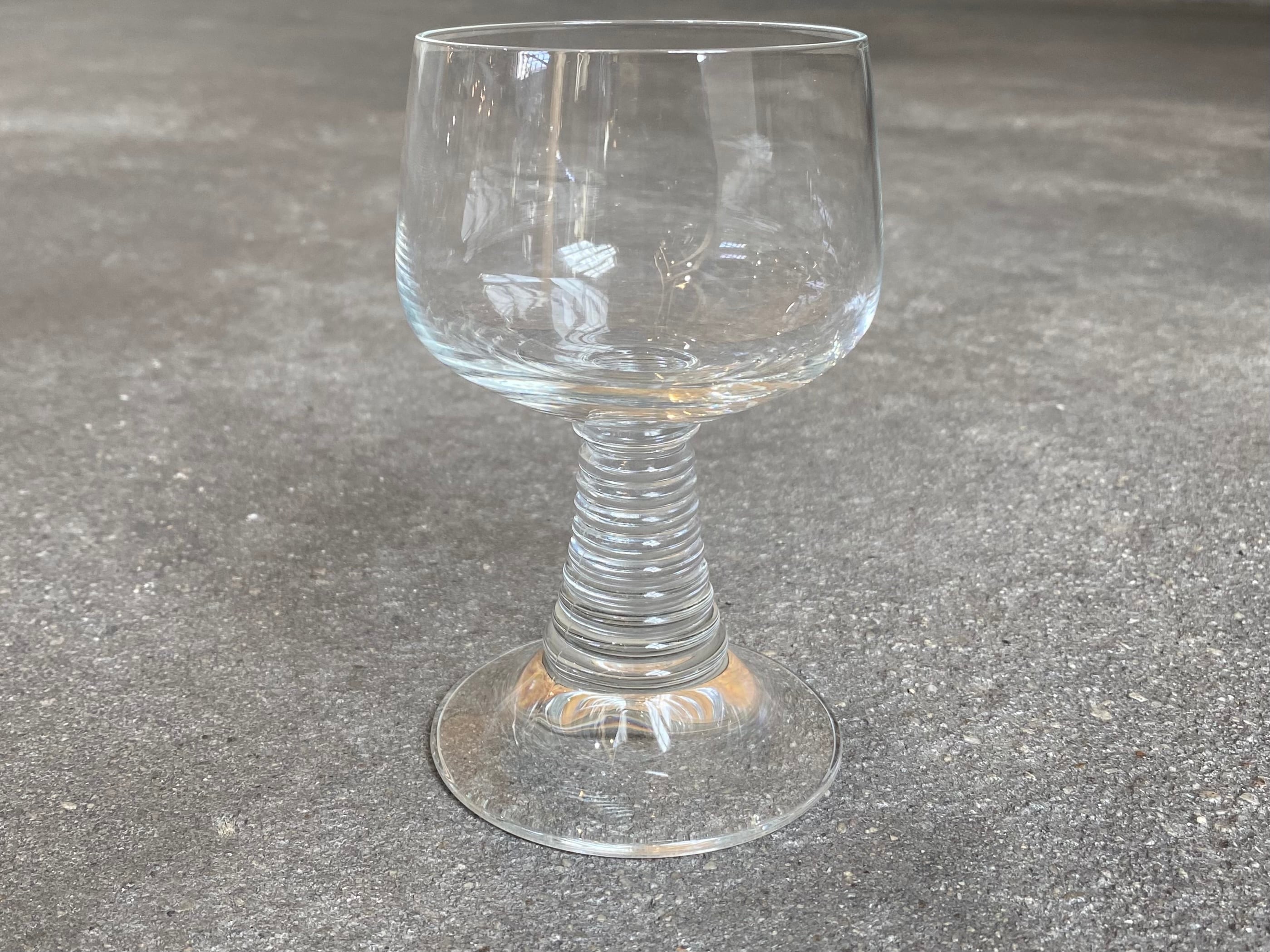 〈vintage〉clear wine glass