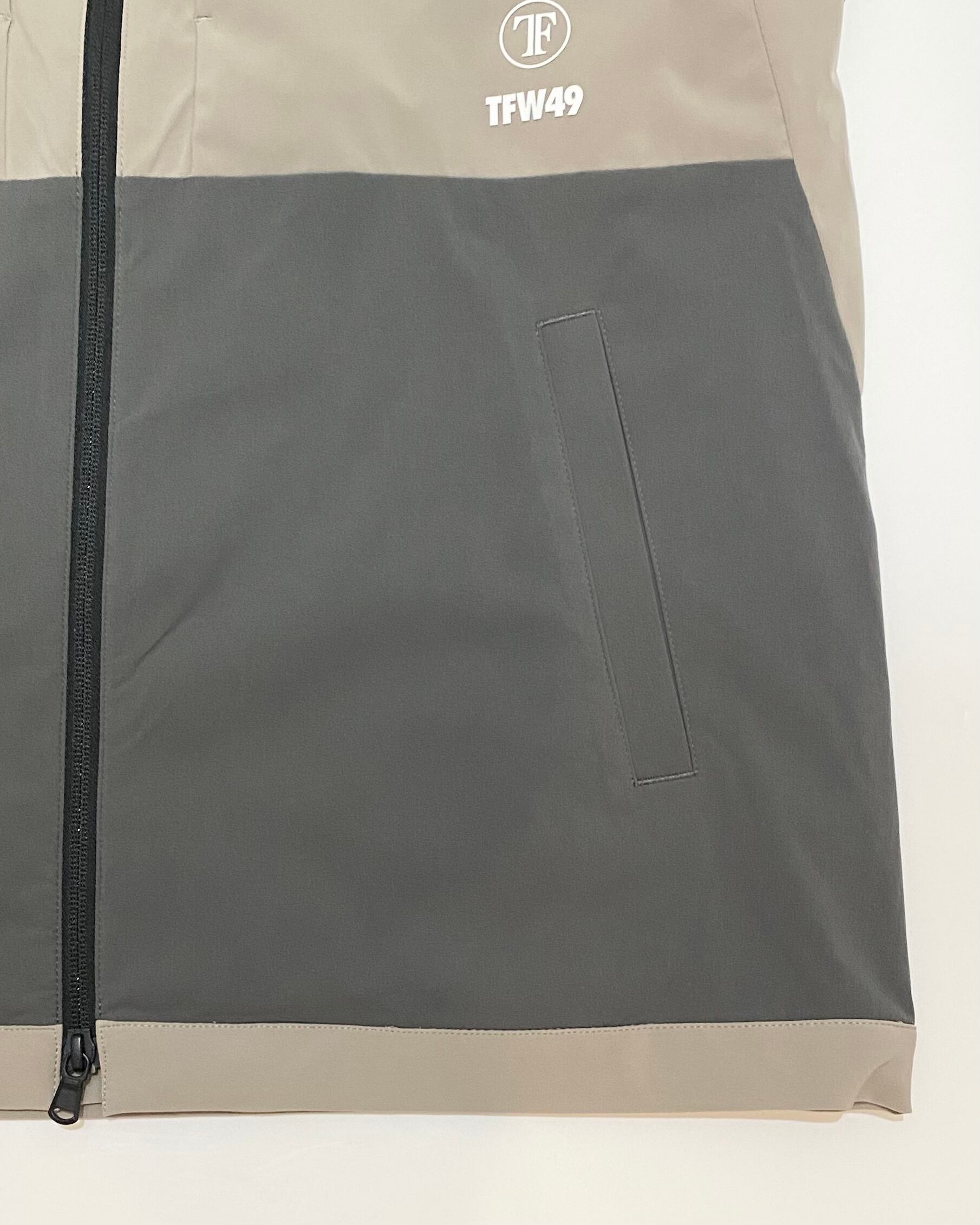 TFW49】《MEN'S》OCTA BLOUSON (BLKxGREY) | Sandy GOLF