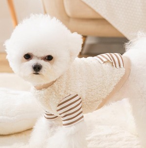 ドッグウェア　ボーダー柄ボアウェア　ベージュ　犬服